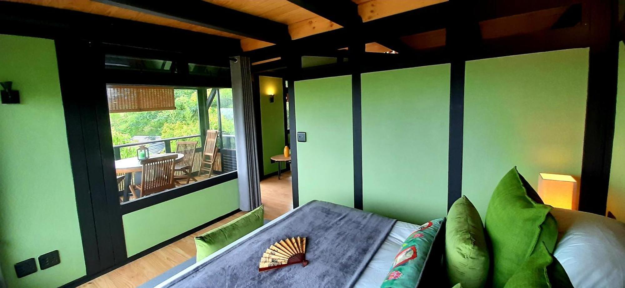 Paradise Private Zen Studios Κνύσνα Δωμάτιο φωτογραφία